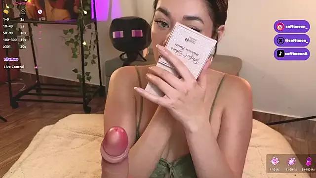 Soffimoon_ from StripChat