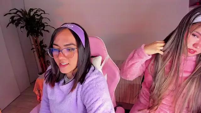Sofi_Martinezz0 from StripChat is Freechat