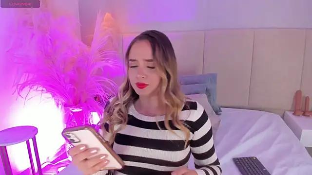Dirty chat webcam: explore liveshows with versed models, from laying bare to fetishes, in a variety of sexy free adult webcams.