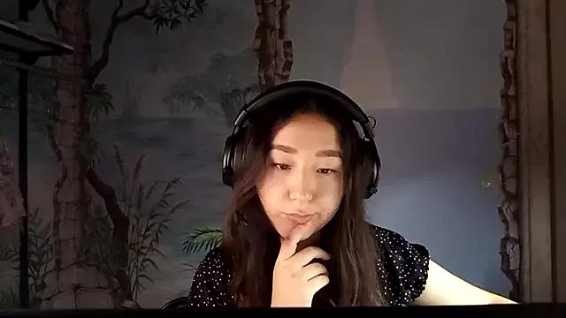 Dirty chat webcam: explore liveshows with versed models, from laying bare to fetishes, in a variety of sexy free adult webcams.