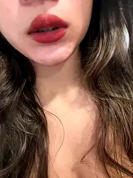 Photos of Sofiyaa_39 from StripChat is Freechat