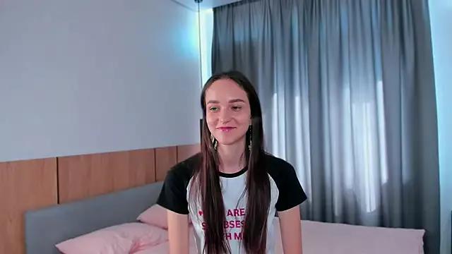 SoftieDream from StripChat is Freechat