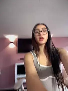 solmonroy_pinkk from StripChat is Freechat