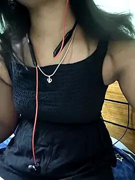 Photos of Soloqueentamil from StripChat is Freechat