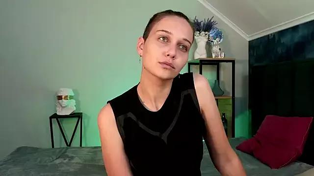 Sonya_Bladee from StripChat is Freechat