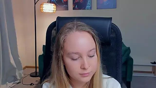 SoonMoor from StripChat