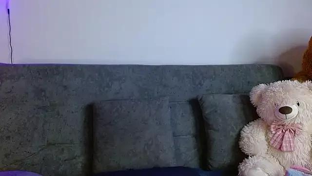 sophia_cute1_1 from StripChat is Freechat
