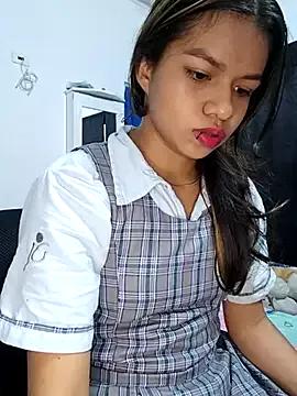 Photos of sophia_ramirez12 from StripChat is Freechat