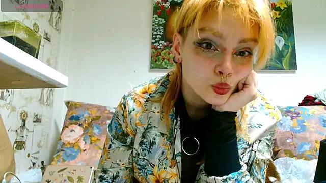 Photos of Sophie_Bell from StripChat is Freechat