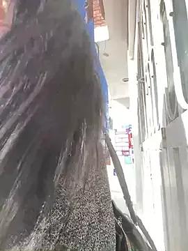 sophie_conor from StripChat is Freechat