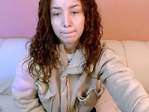 sophie_rosse1 from StripChat is Freechat