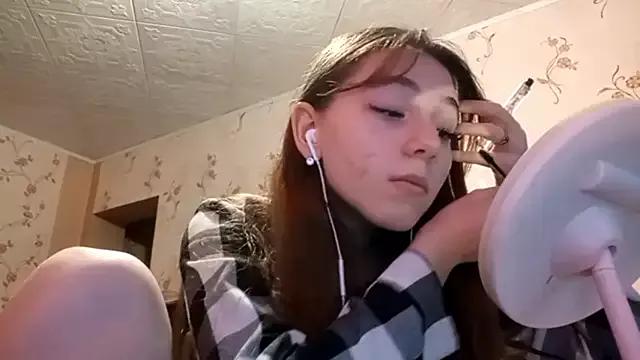 Sophiecuttie from StripChat is Freechat
