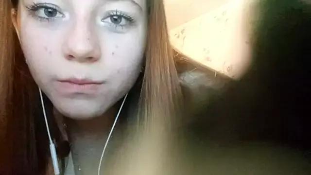 Sophiecuttie from StripChat is Freechat