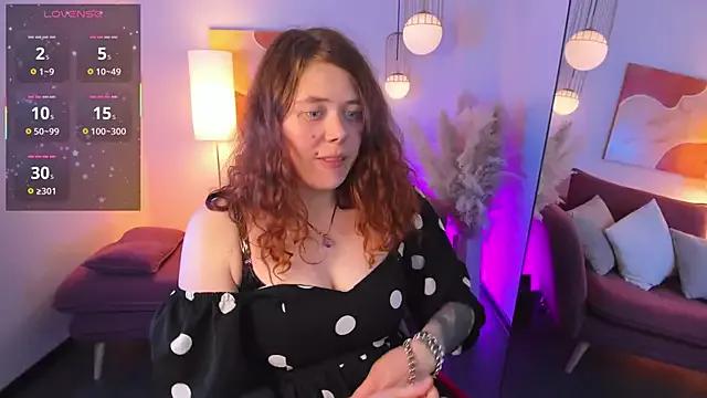 SophiePure from StripChat is Freechat