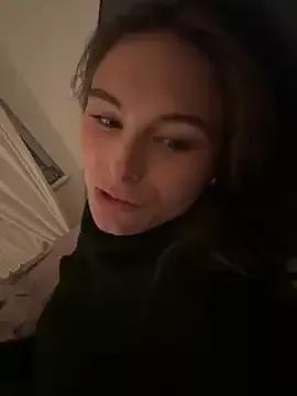 Photos of SophiiaStarr from StripChat is Freechat