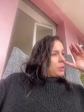 soussouchaude from StripChat