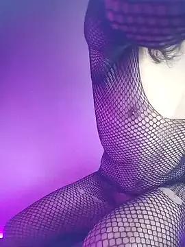 Soyshelly from StripChat