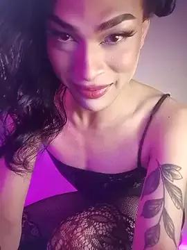 Soyshelly from StripChat