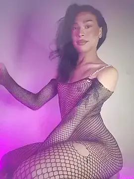 Soyshelly from StripChat