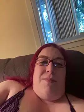 sparkylittlebabymama from StripChat is Freechat