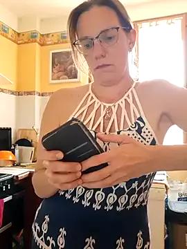 Photos of SpiceLea from StripChat is Freechat