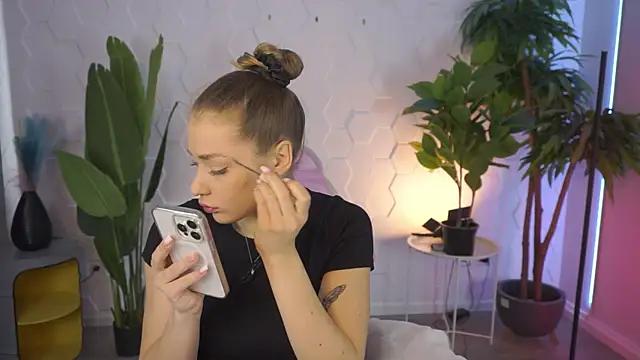 Dirty chat webcam: explore liveshows with versed models, from laying bare to fetishes, in a variety of sexy free adult webcams.