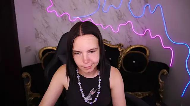SpicyyDolly from StripChat is Freechat
