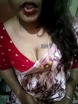 Spoorthi143 from StripChat