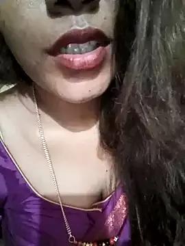 Spoorthi143 webcams show profile image 