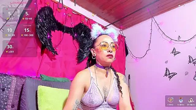 staacy37 from StripChat