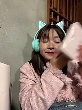 Star_fruit from StripChat is Freechat