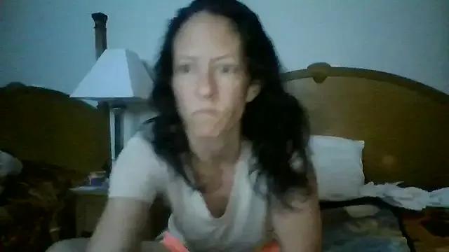 StarCrescent from StripChat is Freechat