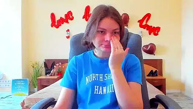 Stella-Maers from StripChat is Freechat