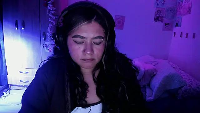 Dirty chat webcam: explore liveshows with versed models, from laying bare to fetishes, in a variety of sexy free adult webcams.