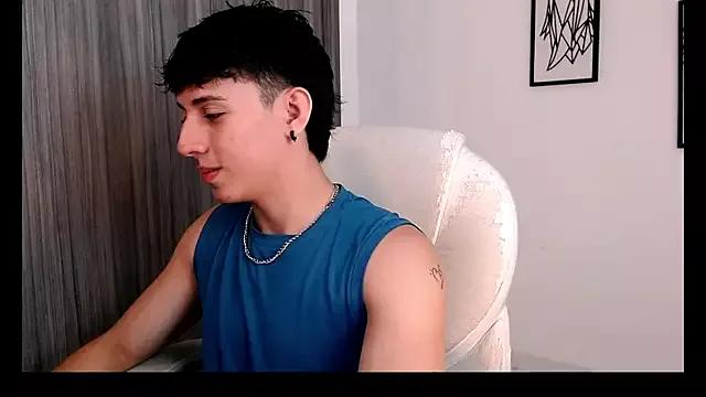 Steven_Connor from StripChat is Freechat
