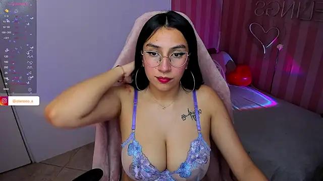 Dirty chat webcam: explore liveshows with versed models, from laying bare to fetishes, in a variety of sexy free adult webcams.