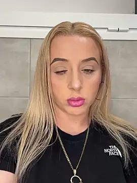 Photos of Strongqueen from StripChat is Private