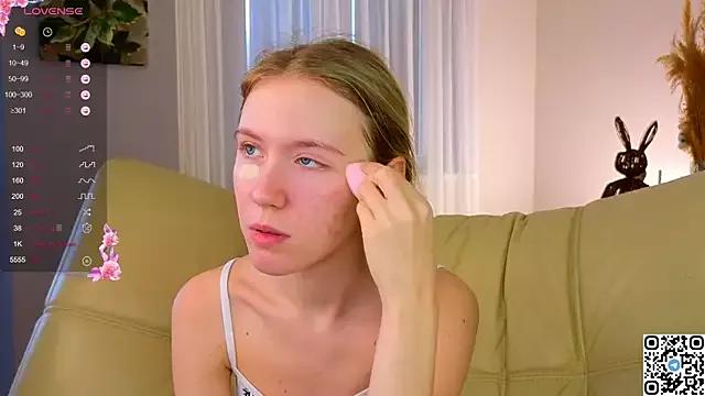 Succubelle from StripChat is Freechat