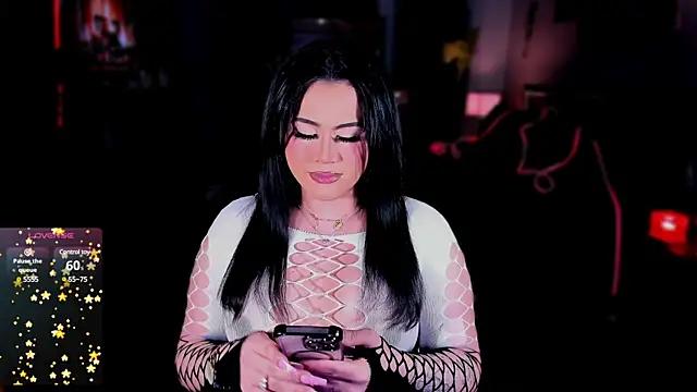 sucubusdoll from StripChat