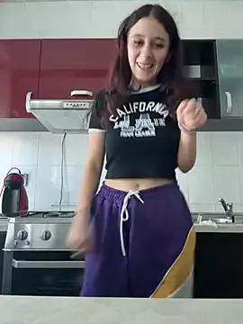SugarBabyIvy from StripChat is Freechat