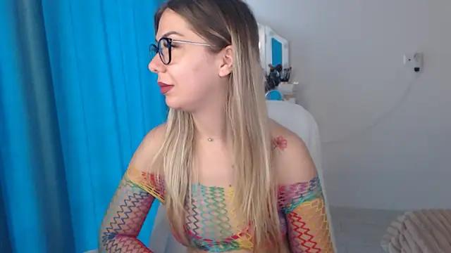 Dirty chat webcam: explore liveshows with versed models, from laying bare to fetishes, in a variety of sexy free adult webcams.