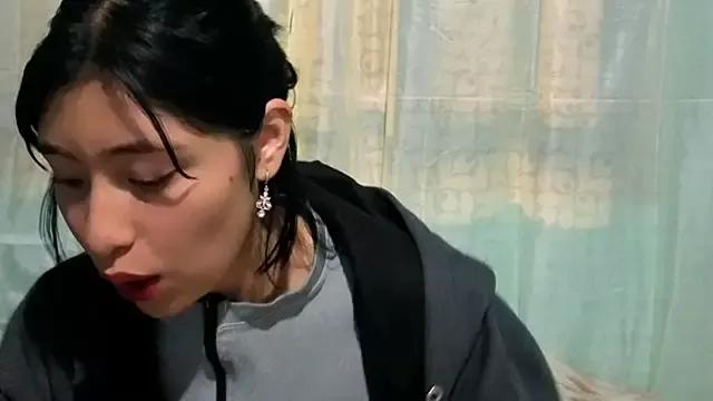 Sullyoonn from StripChat