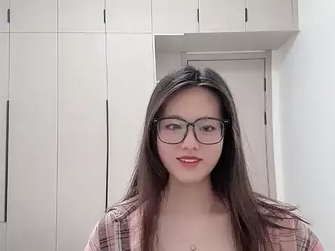 Suluo- webcams show profile image 