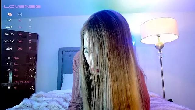SummerJade from StripChat