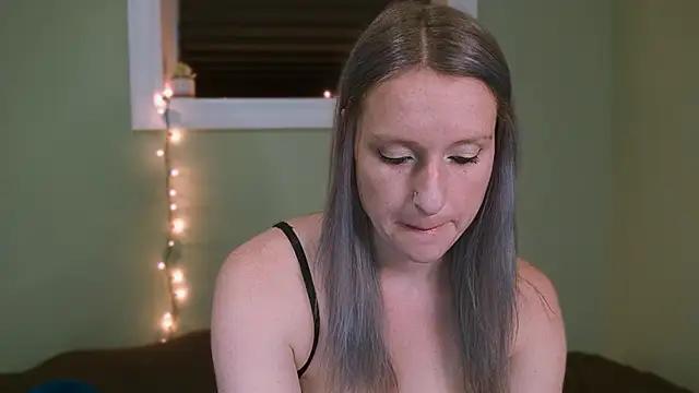 SummerLovingXoXo from StripChat