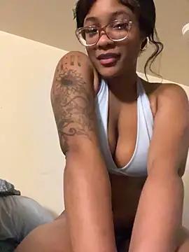Summerspeacee webcams show profile image 