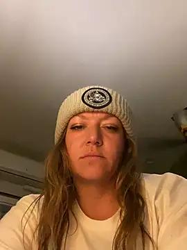 SummerV91 from StripChat