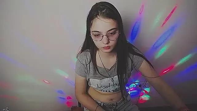 Sun_Shine__ from StripChat is Freechat