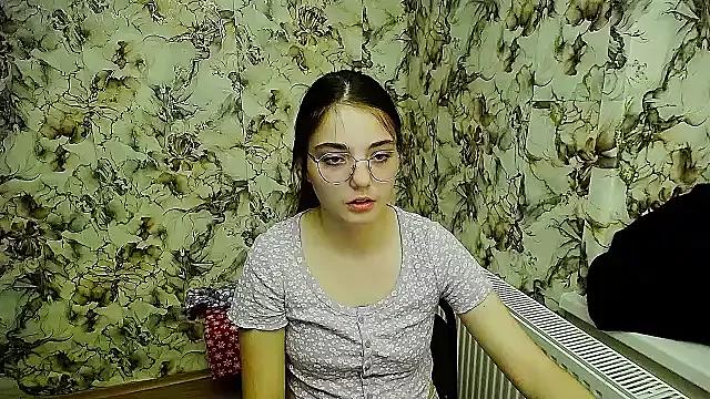 Sun_Shine__ from StripChat is Freechat