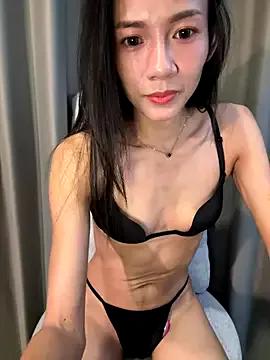 sunasianangel from StripChat is Freechat